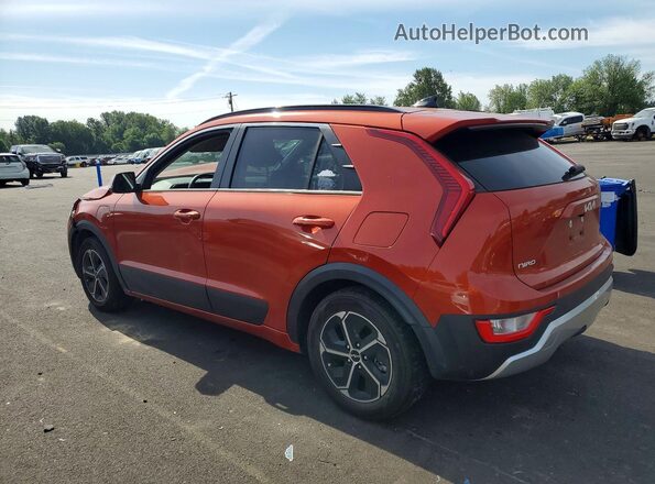 KNDCS3LF0P5063623 2023 KIA NIRO Orange Trasero izquierdo