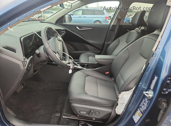 KNDCS3LF6S5310412 2025 KIA NIRO Синий Вид салона спереди