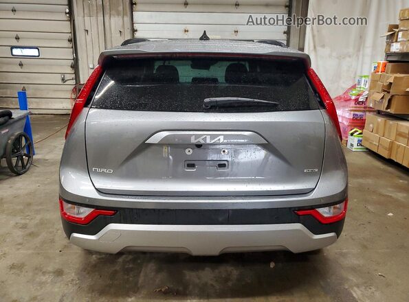 KNDCS3LF9S5293119 2025 KIA NIRO Silver Rear view