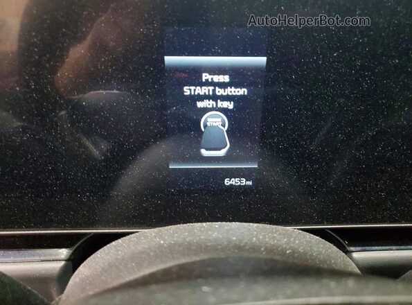 KNDCS3LF9S5293119 2025 KIA NIRO Silver Instrument cluster view