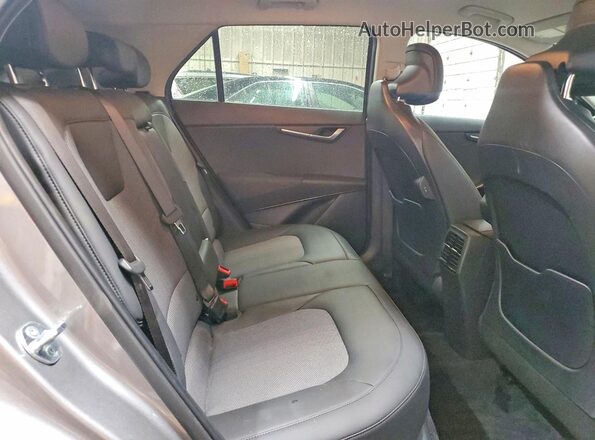 KNDCS3LF9S5293119 2025 KIA NIRO Silver Rear interior view