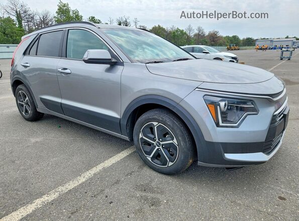 KNDCS3LFXR5140338 2024 KIA NIRO Gray Առջևի աջ