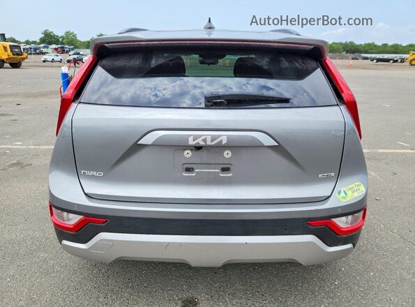 KNDCS3LFXR5140338 2024 KIA NIRO Gray Հետևի տեսք