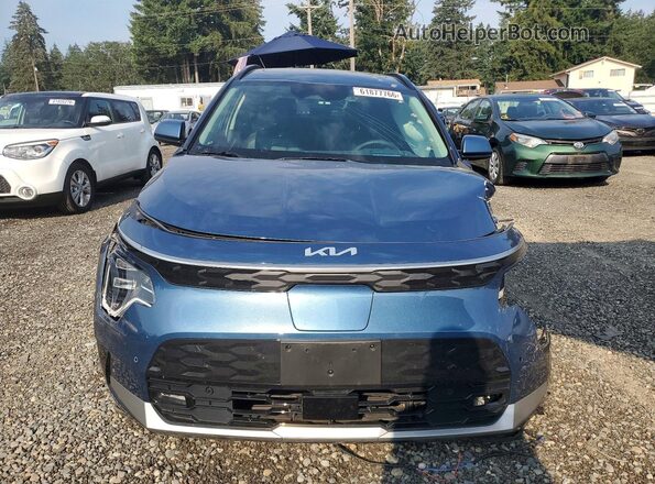 KNDCT3L12P5036912 2023 KIA NIRO Blue Вид спереду
