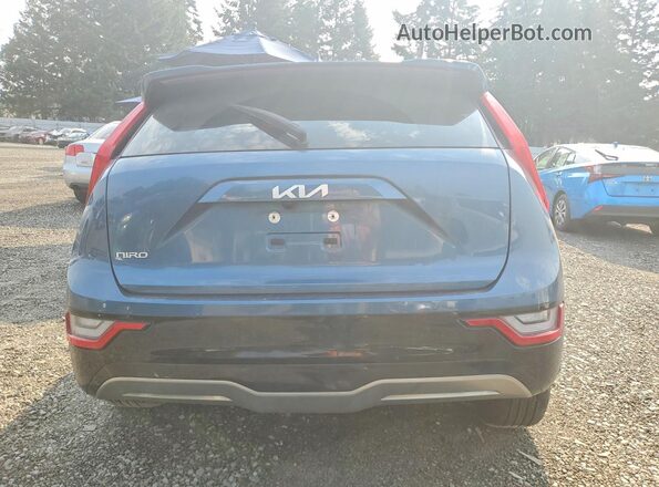 KNDCT3L12P5036912 2023 KIA NIRO Blue Вид ззаду
