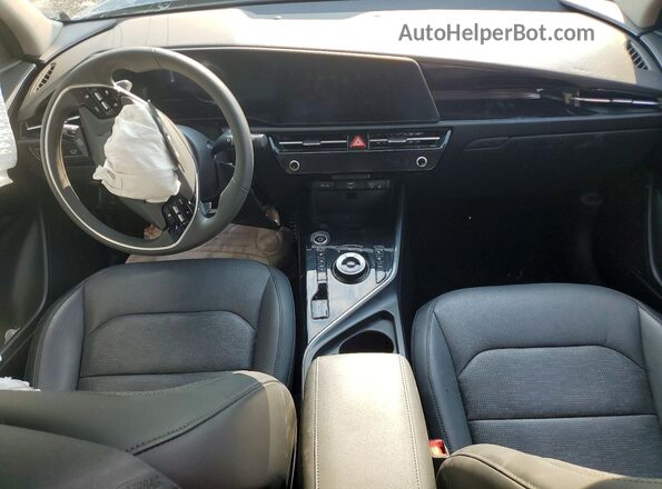 KNDCT3L12P5036912 2023 KIA NIRO Blue Вид панелі приладів