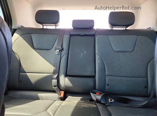 KNDCT3L15R5091289 2024 KIA NIRO Gray Rear seats view