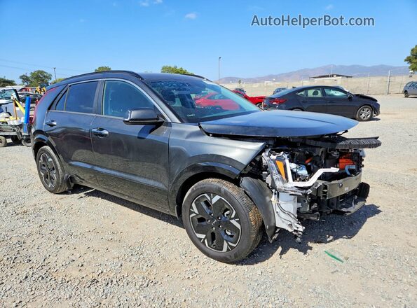 KNDCT3L15R5091289 2024 KIA NIRO Gray Front right