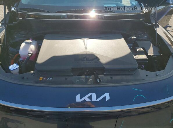 KNDCT3L16S5137332 2025 KIA NIRO Серый Вид задней части салона