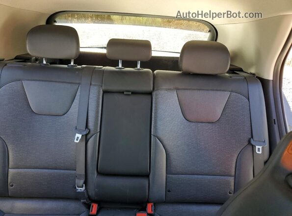 KNDCT3LE7P5107900 2023 KIA NIRO Green Հետևի նստատեղերի տեսք