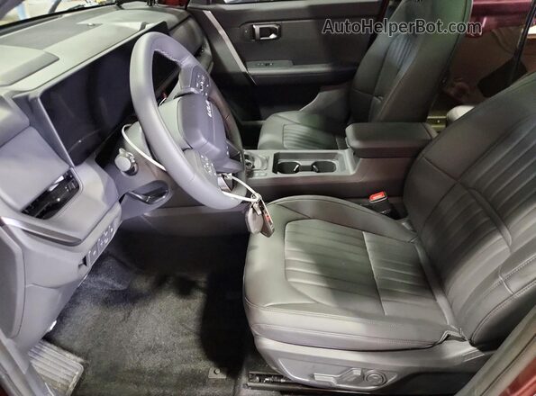 KNDEDCD30V7010459 2027 KIA SELTOS Burgundy Вид салону спереду