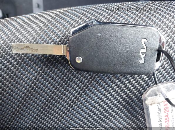 KNDEP2AA9T7878848 2026 KIA SELTOS Silver Widok deski rozdzielczej