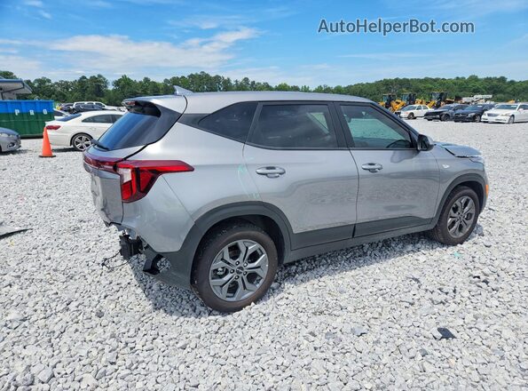 KNDEP2AA9T7905725 2026 KIA SELTOS Silver უკანა მარჯვენა