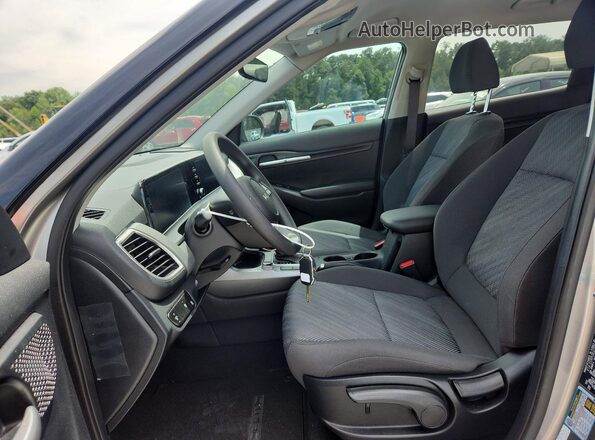 KNDEP2AA9T7905725 2026 KIA SELTOS Silver წინა სალონის ხედი