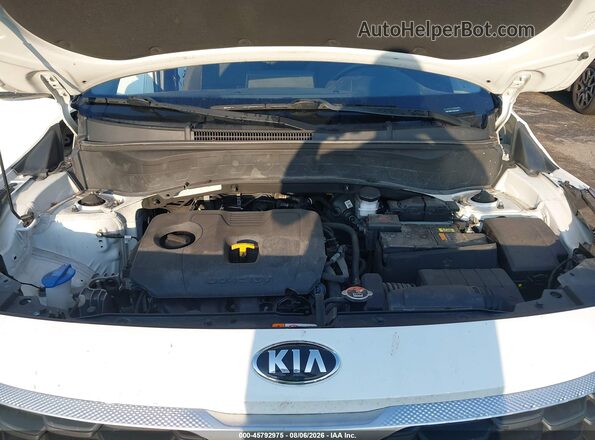 KNDEPCAA2M7160033 2021 KIA SELTOS White Vista trasera