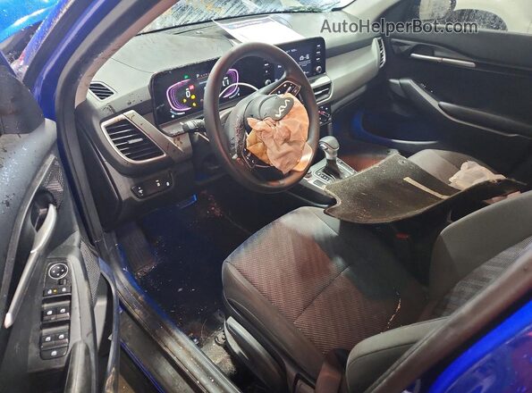 KNDEPCAA3R7519994 2024 KIA SELTOS Blue Вид панелі приладів