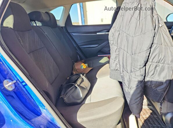 KNDEPCAA4N7316929 2022 KIA SELTOS Blue Widok wnętrza z tyłu