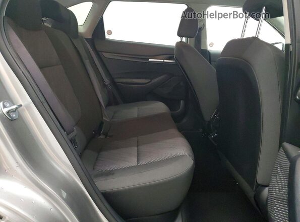 KNDEPCAA4T7901331 2026 KIA SELTOS Gray Rear interior view
