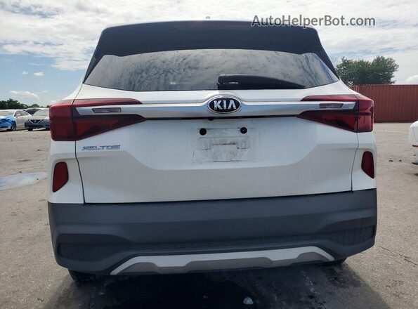 KNDEPCAA5M7129553 2021 KIA SELTOS White Vista trasera
