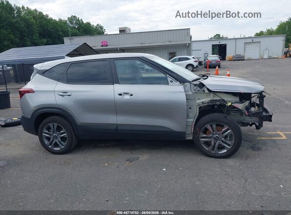 KNDEPCAA6P7426237 2023 KIA SELTOS Gray Widok wnętrza 360 stopni
