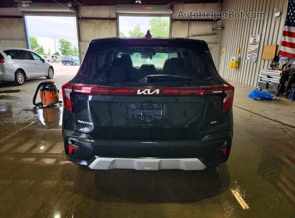 KNDEPCAA6S7729835 2025 KIA SELTOS Black Вид ззаду