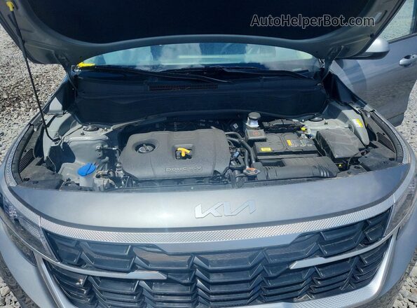 KNDEPCAA6T7825983 2026 KIA SELTOS Gray Vista interior trasera