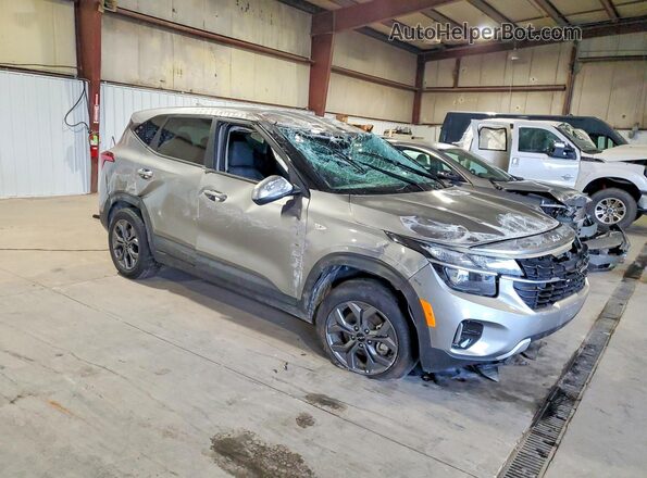 KNDEPCAA8T7891127 2026 KIA SELTOS Gray Передня права чверть
