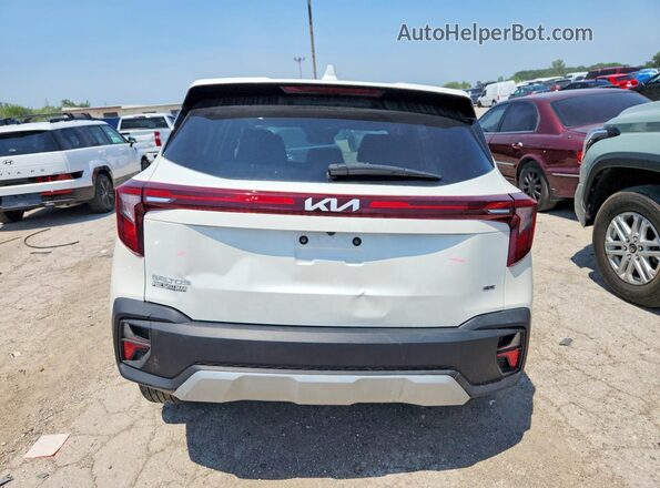 KNDEPCAA9R7537397 2024 KIA SELTOS White Vista trasera