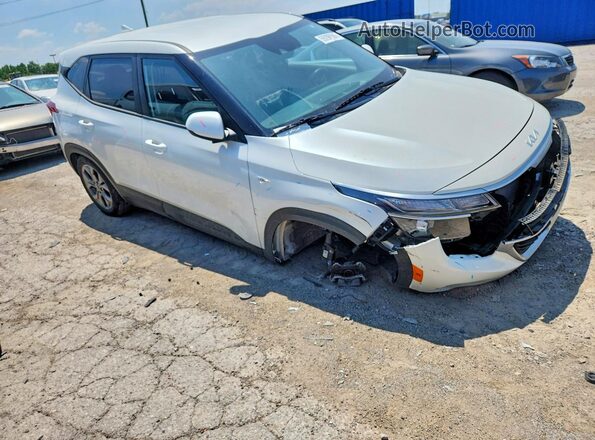 KNDEPCAA9R7537397 2024 KIA SELTOS White Delantero derecho