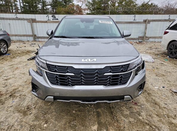 KNDEPCAAXS7808831 2025 KIA SELTOS Silver Vista frontal