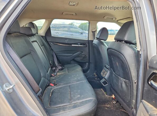 KNDER2AA0R7485212 2024 KIA SELTOS Gray Widok wnętrza z tyłu