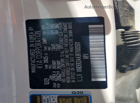 KNDER2AA3R7600501 2024 KIA SELTOS White Widok naklejki z numerem VIN