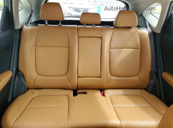 KNDER2AA3S7682798 2025 KIA SELTOS Gray უკანა სავარძლების ხედი