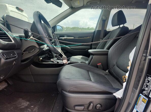 KNDER2AA8S7696339 2025 KIA SELTOS Gray Vista interior delantera