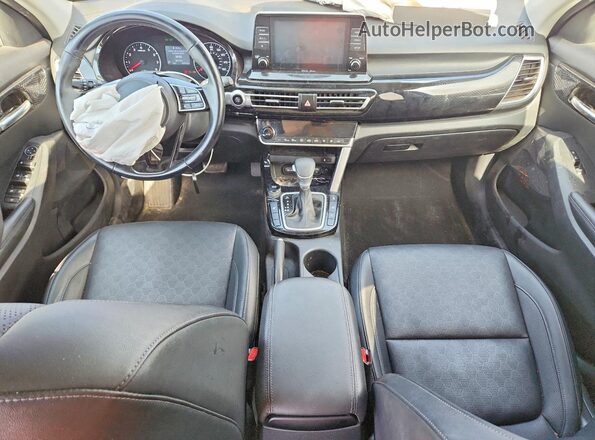 KNDERCAA2M7043188 2021 KIA SELTOS Blue Առջևի վահանակի տեսք