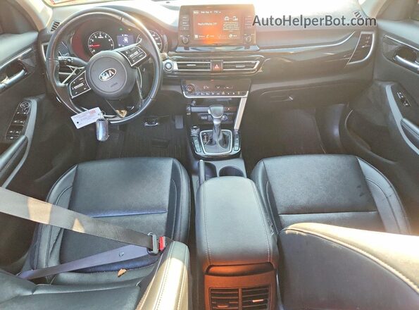 KNDERCAA2M7120528 2021 KIA SELTOS Blue Dashboard view