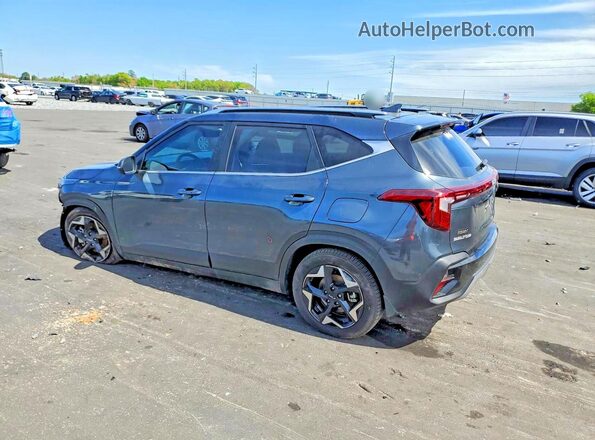 KNDERCAA2S7805030 2025 KIA SELTOS Charcoal Задня ліва чверть