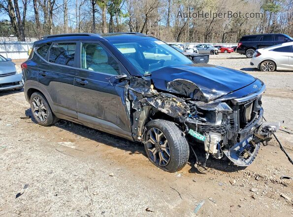 KNDERCAA3M7088396 2021 KIA SELTOS Черный Передняя правая четверть