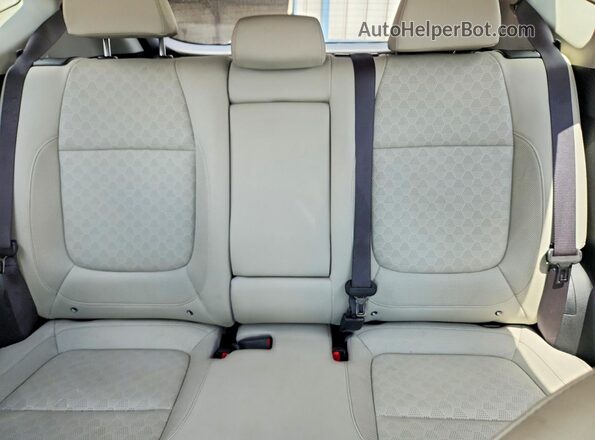 KNDERCAA3M7149939 2021 KIA SELTOS Серебряный Вид задних сидений
