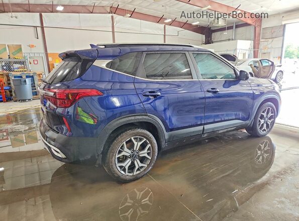 KNDERCAA4P7417787 2023 KIA SELTOS Blue Tył prawy