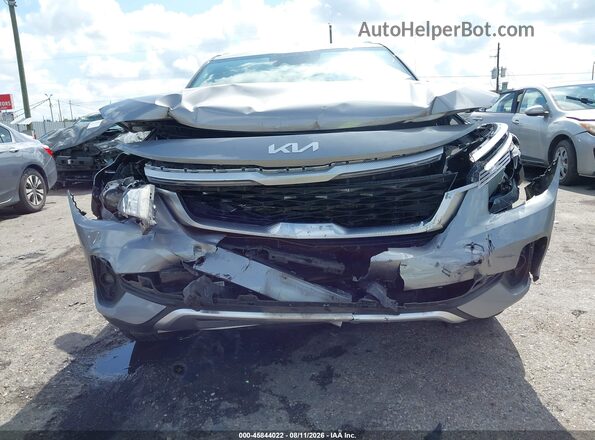 KNDERCAA5P7356224 2023 KIA SELTOS Gray Вид спереду