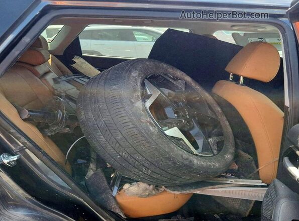 KNDERCAA6R7652159 2024 KIA SELTOS Gray Widok tylnych siedzeń