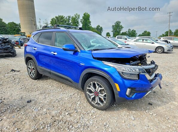 KNDETCA21P7356781 2023 KIA SELTOS Blue Delantero derecho
