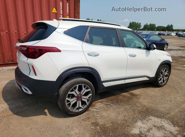 KNDETCA23P7445297 2023 KIA SELTOS White Trasero derecho