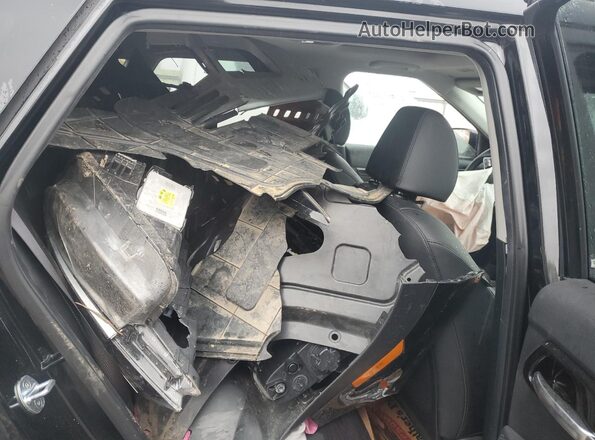 KNDETCA29N7261706 2022 KIA SELTOS Черный Вид задней части салона