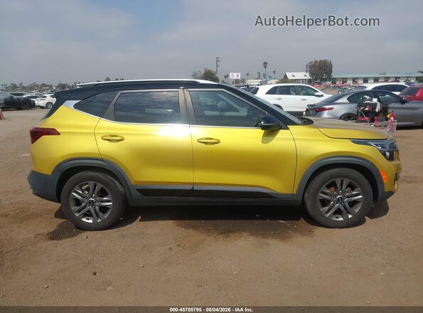 KNDEU2AA0M7139197 2021 KIA SELTOS Yellow Vista interior trasera