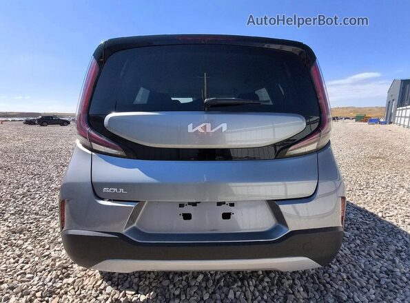 KNDJ23AU0S7935658 2025 KIA SOUL Gray Հետևի տեսք