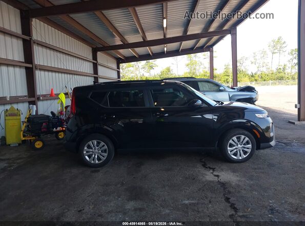 KNDJ23AU1M7139357 2021 KIA SOUL Black Vista interior trasera