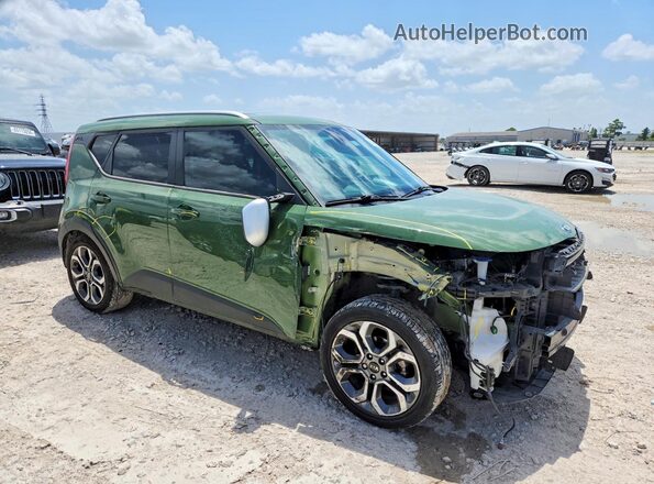 KNDJ23AU2M7139237 2021 KIA SOUL Green Delantero derecho