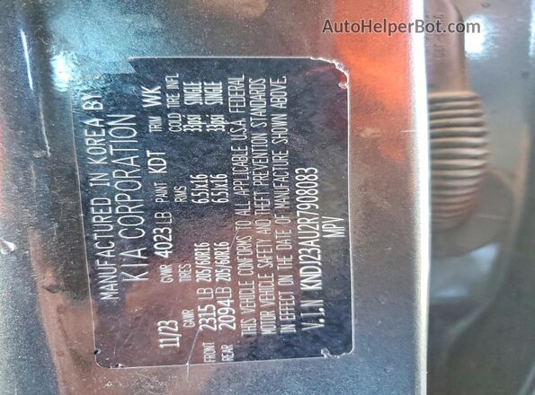 KNDJ23AU2R7908083 2024 KIA SOUL Gray VIN կոդի պիտակի տեսք